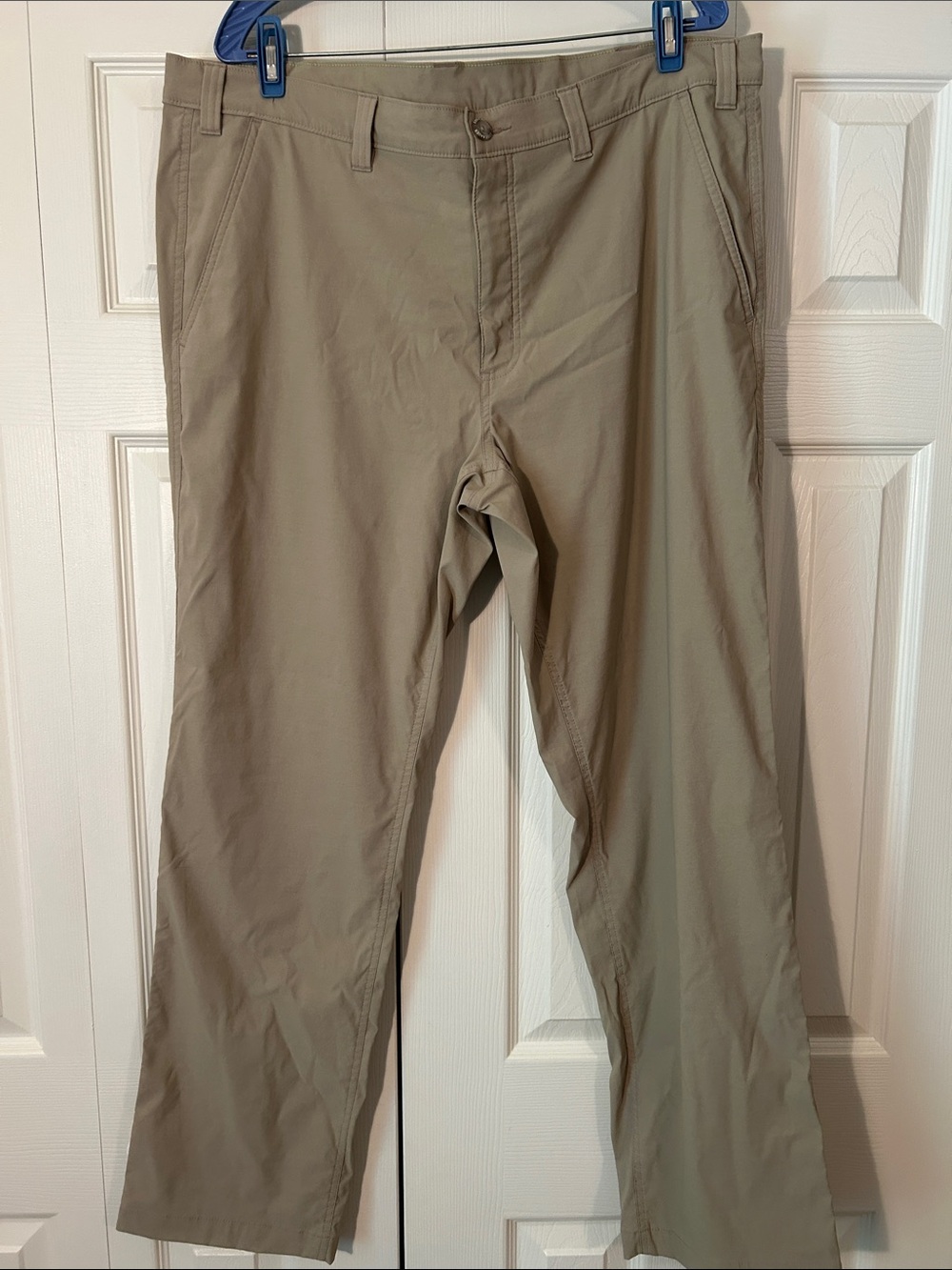 Eddie Bauer 40 x 32 Men's Nylon Pants Light Tan Hiking